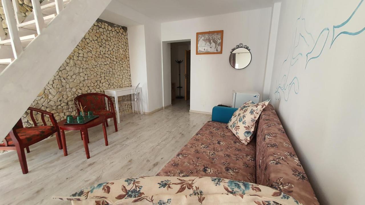 Naiada Villa Ostrov Eksteriør bilde